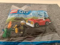 LEGO City (30347) Feuerwehrauto mit Minifigur Polybag – NEU+OVP Niedersachsen - Wolfenbüttel Vorschau