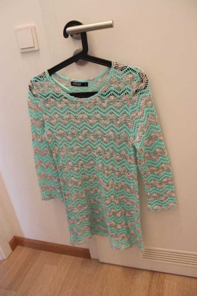 Kleidung Frau Dame Kleid Bolero Bluse Sandalen usw. Gr. XS in Poing