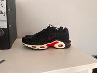 Nike Tn Damen schwarz/ rot 40 Leo Optik Berlin - Rudow Vorschau