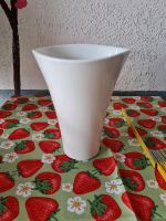 Vase weiß 21x15cm Blumenvase/ Orchideenvase Hessen - Schlangenbad Vorschau