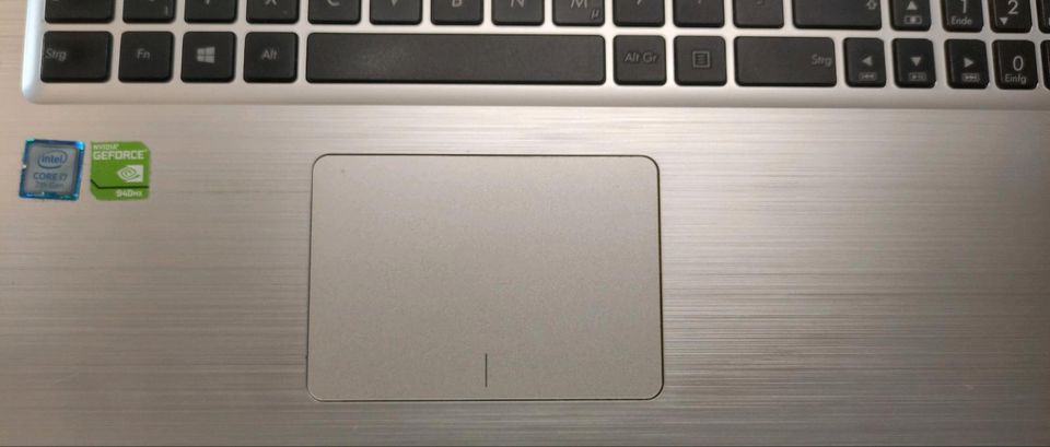 Touchpad für Asus A556U in Bonndorf