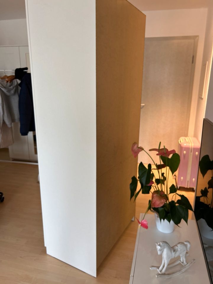 Kleiderschrank von Ikea in Herbolzheim