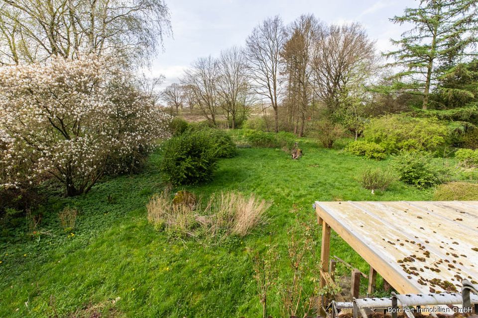 Gemütliches Schwedenholzhaus auf urigem Grundstück zu verkaufen in Brande-Hörnerkirchen