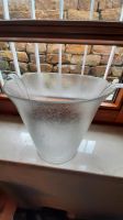 GLASVASE aus Milchglas Bayern - Illertissen Vorschau