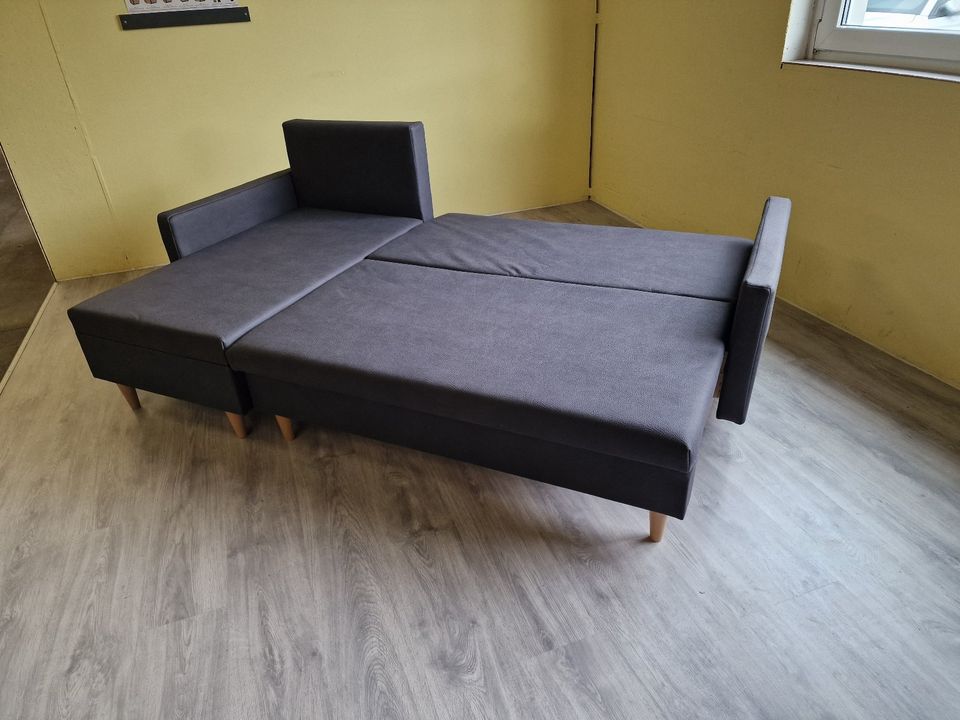 ❌ SOFORT ABHOLBEREIT / ⭐️ NEU - Eckcouch mit Schlaffunktion Bettkasten Sofa Wohnlanschaft Sessel Hocker in Crivitz