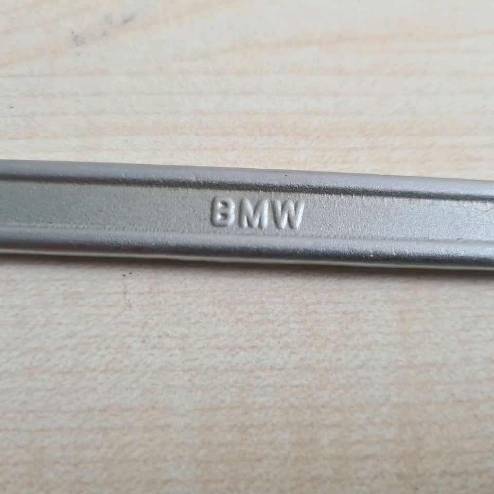 BMW Bord-Werkzeug Gabel-Schlüssel 3er 02 E 3 6 9 21 23 28 30 in Leutenbach