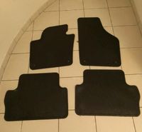 Original SEAT Alhambra (7N) Gummifußmatten Set 7N5061500A041 Bayern - Würzburg Vorschau