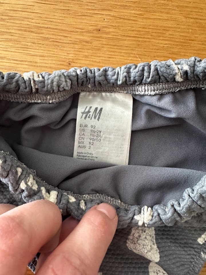 H&M Badehose Gr.92 grau weiß Senf/beige super süß in Heilbronn