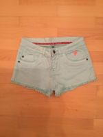 Coole Hellblaue Hotpants Fransenkante  LCKR 158/164 neuwertig Niedersachsen - Melle Vorschau