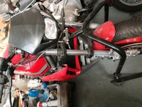 Kawasaki GPZ 900 mit PVM Felgen dazu viele Ersatzteile Hessen - Gießen Vorschau