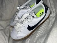 Nike Schuhe Gr.41 Nordrhein-Westfalen - Hagen Vorschau