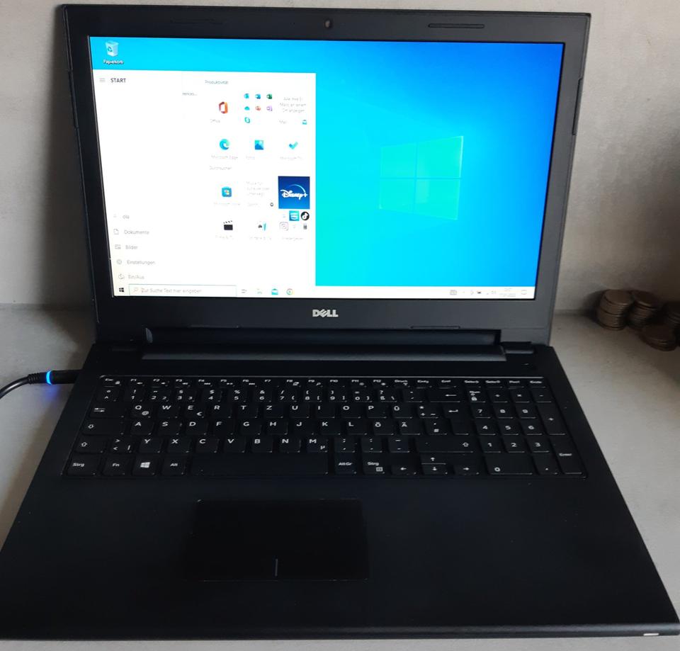 DELL INSPIRON 15 3878 l 15,6 Zoll I 4GB RAM l Intel i3 1,7 GHz in Leverkusen