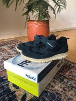 Primigi Sneaker Turnschuh Leder blau 28 wildlinge Friedrichshain-Kreuzberg - Kreuzberg Vorschau