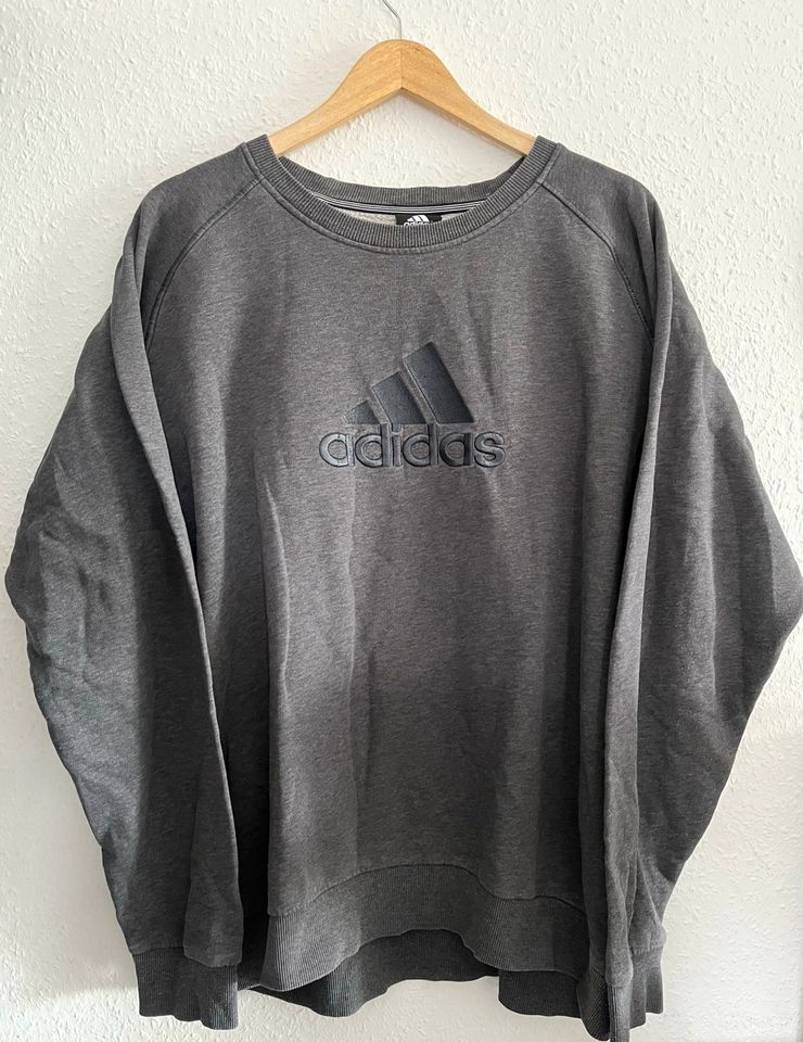 Grauer Vintage Adidas Pullover in Castrop-Rauxel