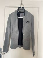 Blazer • Stoffblazer • grau schwarz • BERSHKA Frankfurt am Main - Innenstadt Vorschau