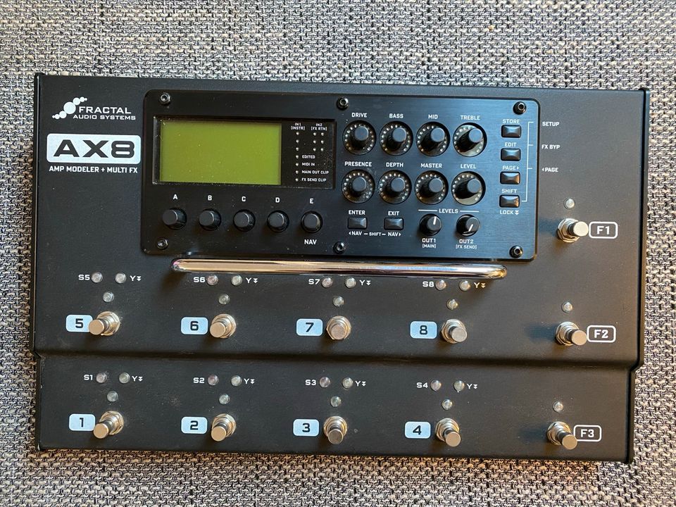 Fractal Audio AX8 Amp Modeller und Multieffekt in Theilheim