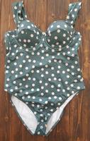 Asos Badeanzug Grün Weiss 44 46 A B Kleines Cup Neu Bikini Mint Hessen - Rotenburg Vorschau