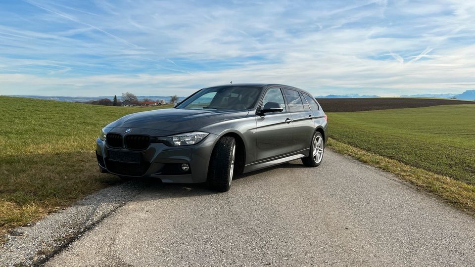 BMW 330d F31,Touring M-Sport Paket Head Up Display Automatik X-Dr in Wertingen