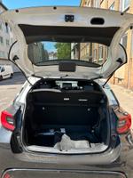 Auto (Toyota Yaris) zu verkaufen Düsseldorf - Rath Vorschau