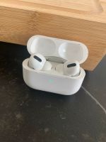 Orginal AirPods Pro (ein Kopfhörer rauscht) Baden-Württemberg - Leonberg Vorschau