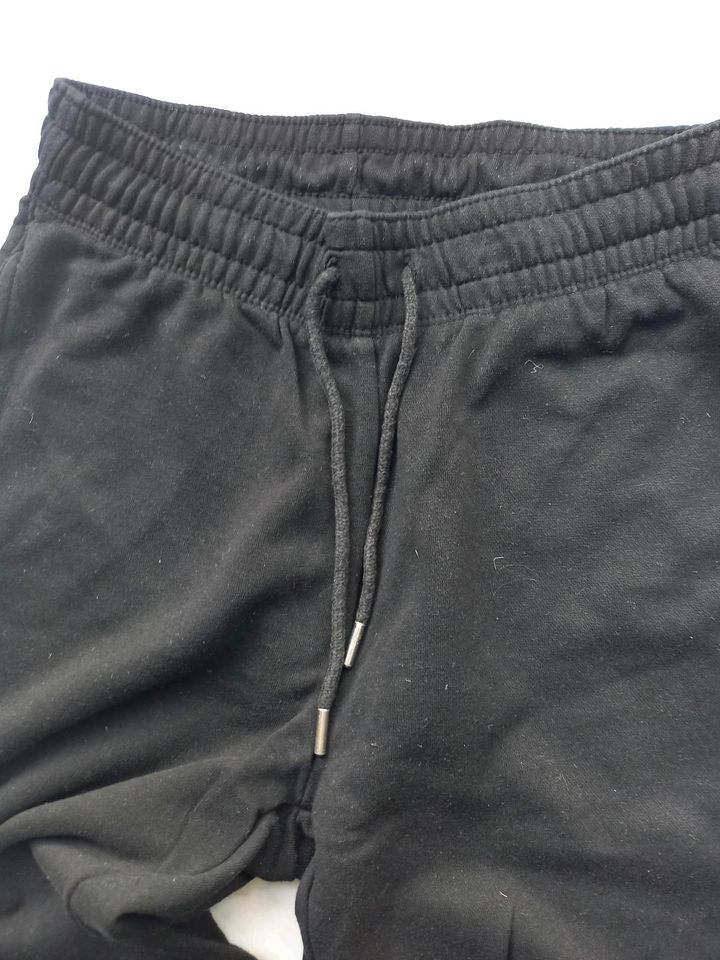 H&M Jogginghose schwarz S in Köln