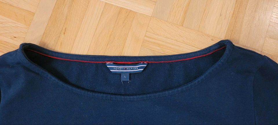 Sweatshirt blau weiß Gr S Tommy Hilfiger in Dortmund