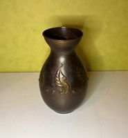 Messing Vase mit Blumenmuster (23cm hoch) Nordrhein-Westfalen - Bocholt Vorschau