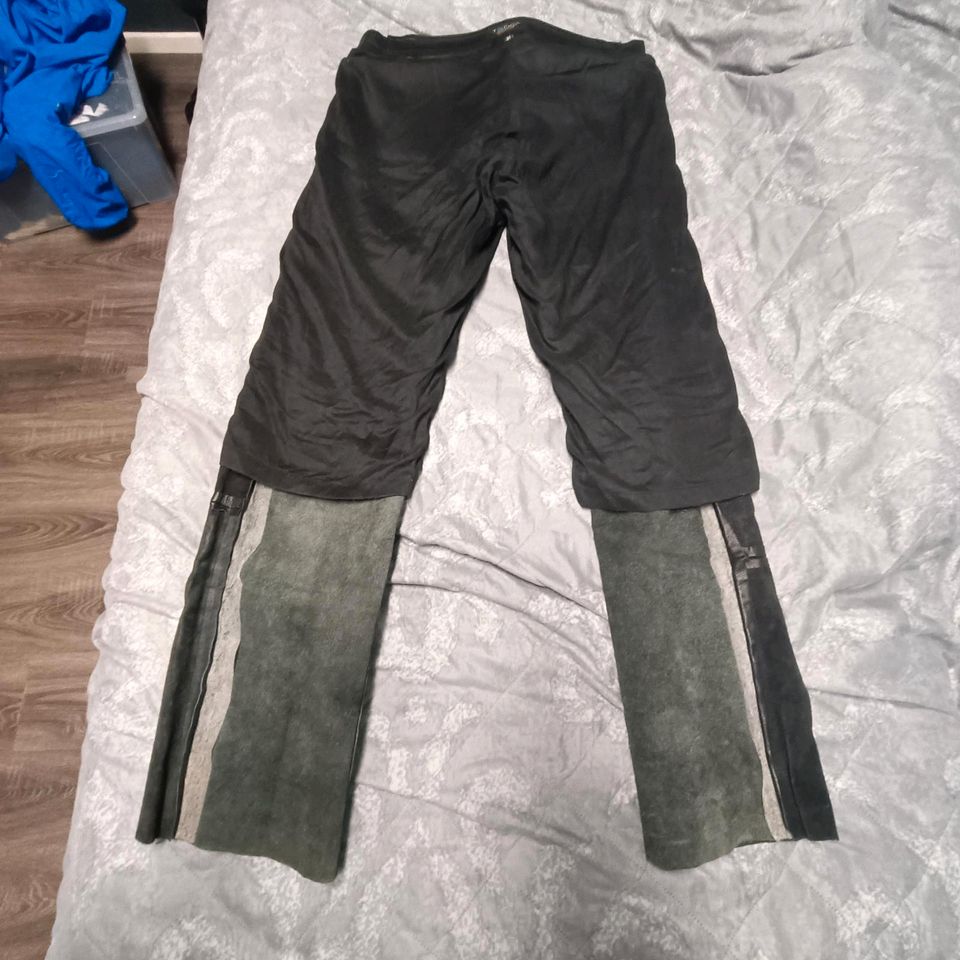 Lederhose von TSCHUL in Größe 31 US in Braunschweig