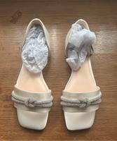 Ballarinas Hochzeit 39 ivory NEU Brautschuhe Berlin - Lichtenberg Vorschau
