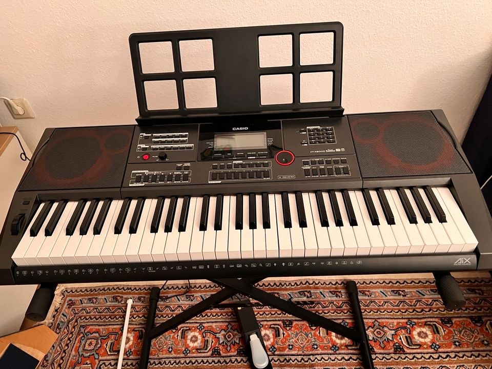 Casio CT-X5000 Keyboard zum Verkaufen in Kassel