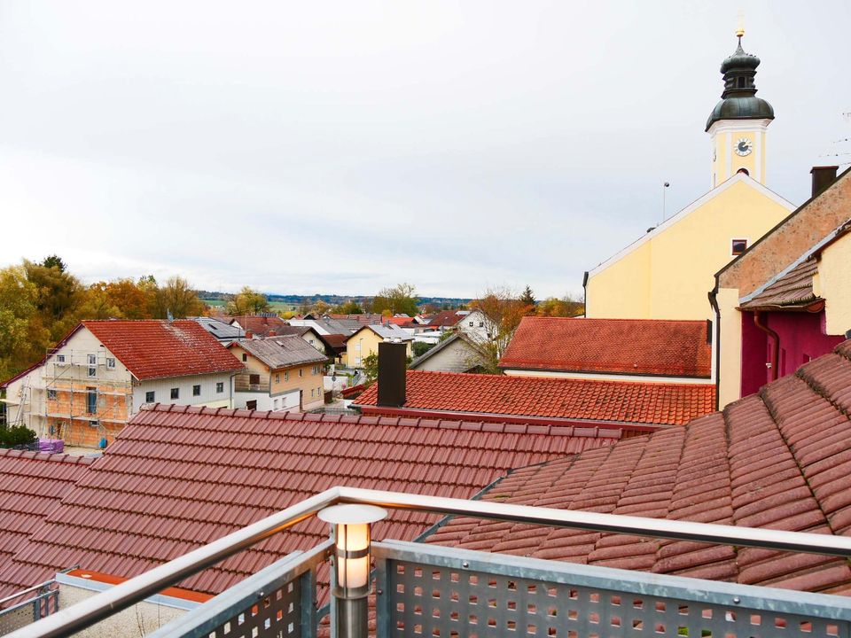 +++ Modernes Wohnen mit STIL - PERFEKTE Lage im ZENTRUM +++ in Eichendorf