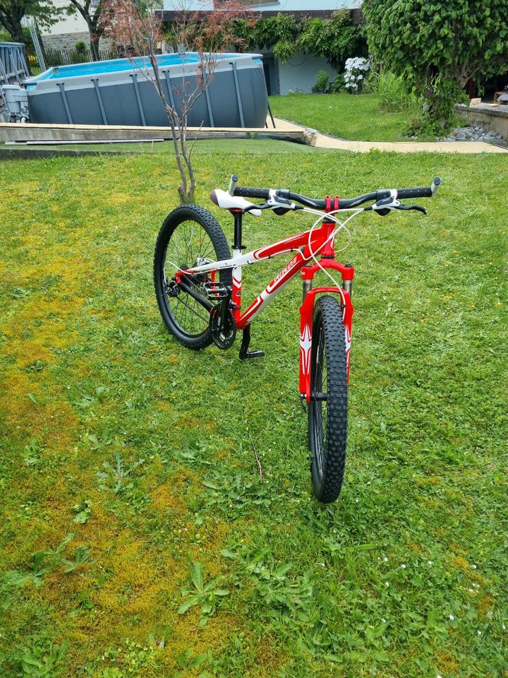 Specialized Hardrock pro 25 Zoll in Haiger