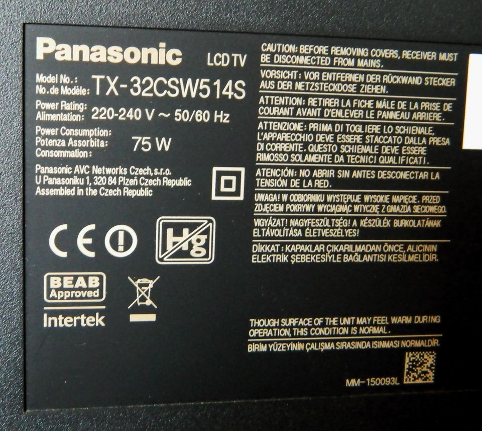 TV Panasonic TX-32CSW514S mit Fernbedienung in Leipzig