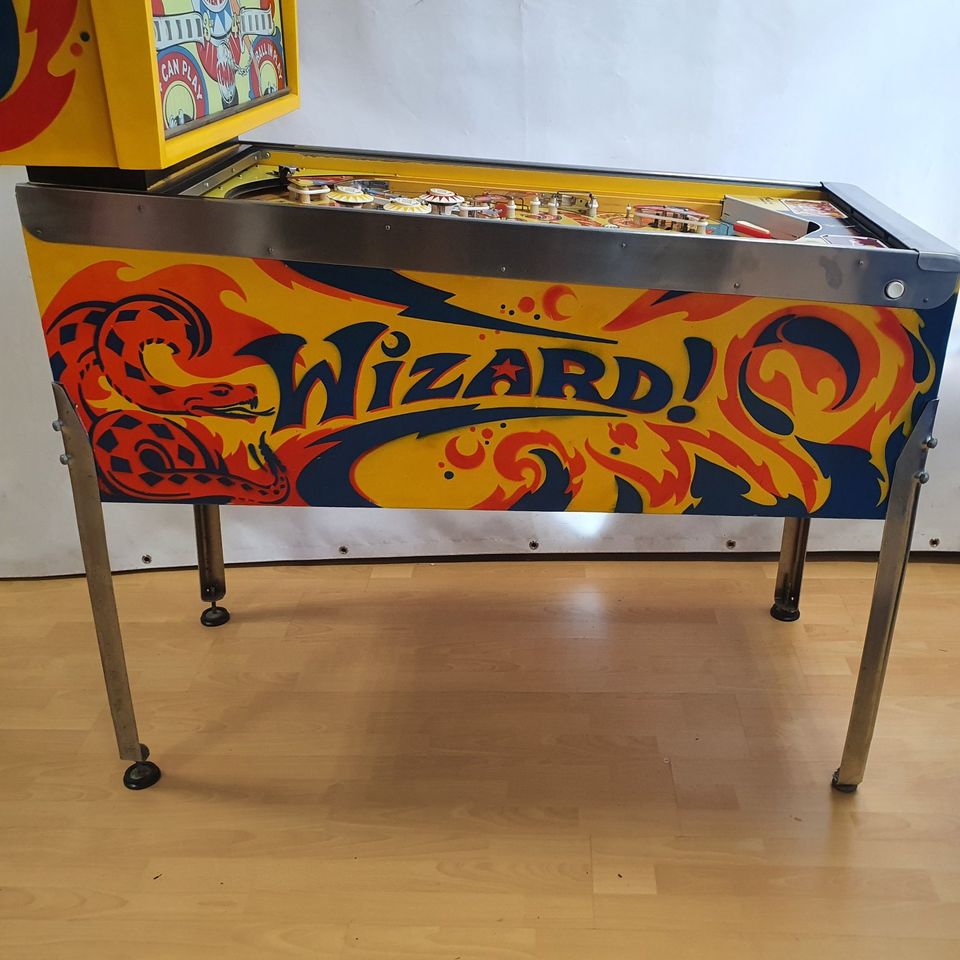 Wizard Flipper/Pinball Automat Bally in Schönaich