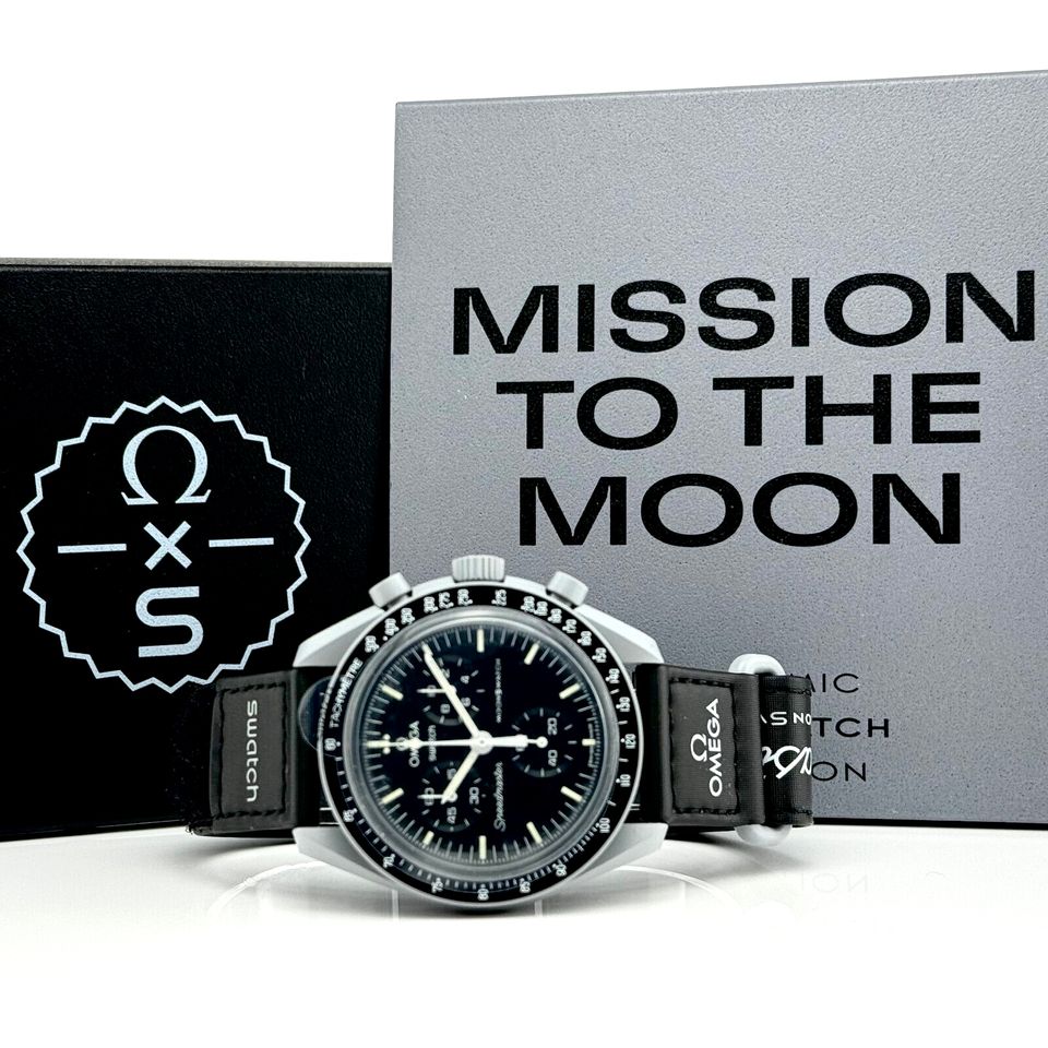 OMEGA Swatch Speedmaster MoonSwatch Mission To The Moon Grau 42mm in Bremen