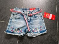 Kurze Hose Shorts Gr. 98 neu Nordrhein-Westfalen - Bestwig Vorschau