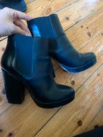 Hohe schwarze Stiefeletten Hamburg-Mitte - Hamburg Hamm Vorschau