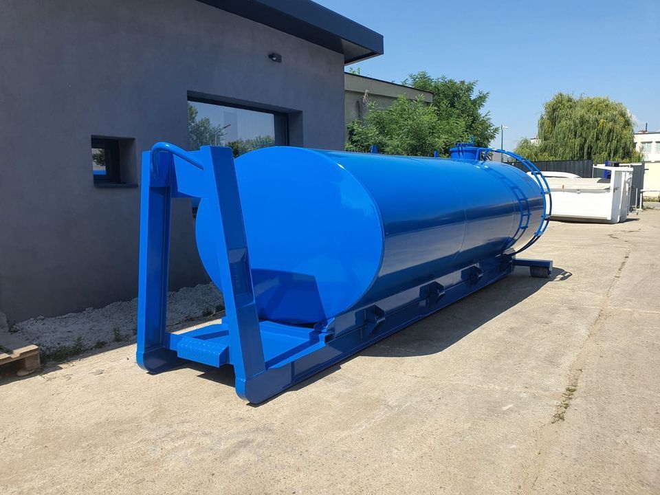 Abrollcontainer Wassertank von 6 m³ bis 18 m³ Volumen in Halberstadt