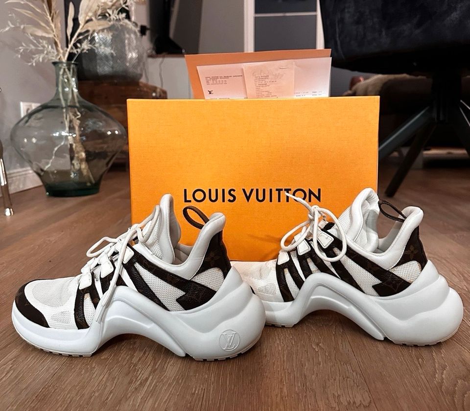 Louis Vuitton Sneaker in Vechta