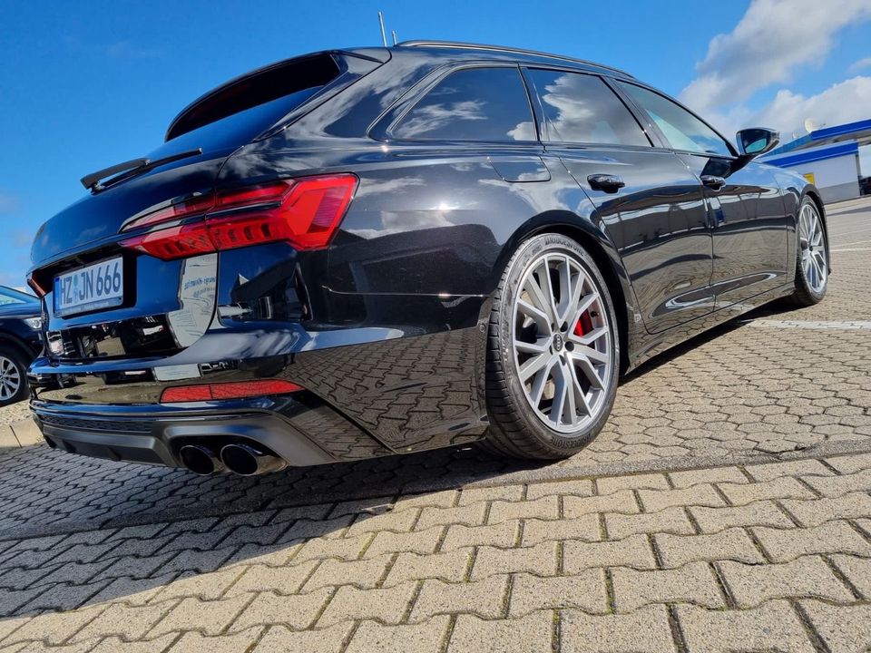 Audi S6 TDI quattro tiptronic Avant in Berßel