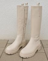 weisse Frauenstiefel getragen und sauber Häfen - Bremerhaven Vorschau