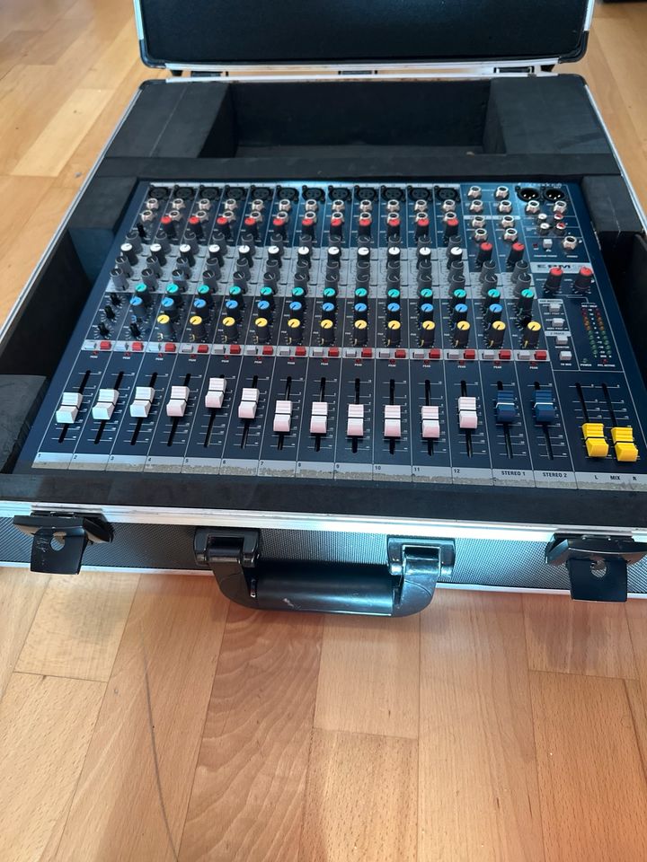 Soundcraft EPM12 in Berlin