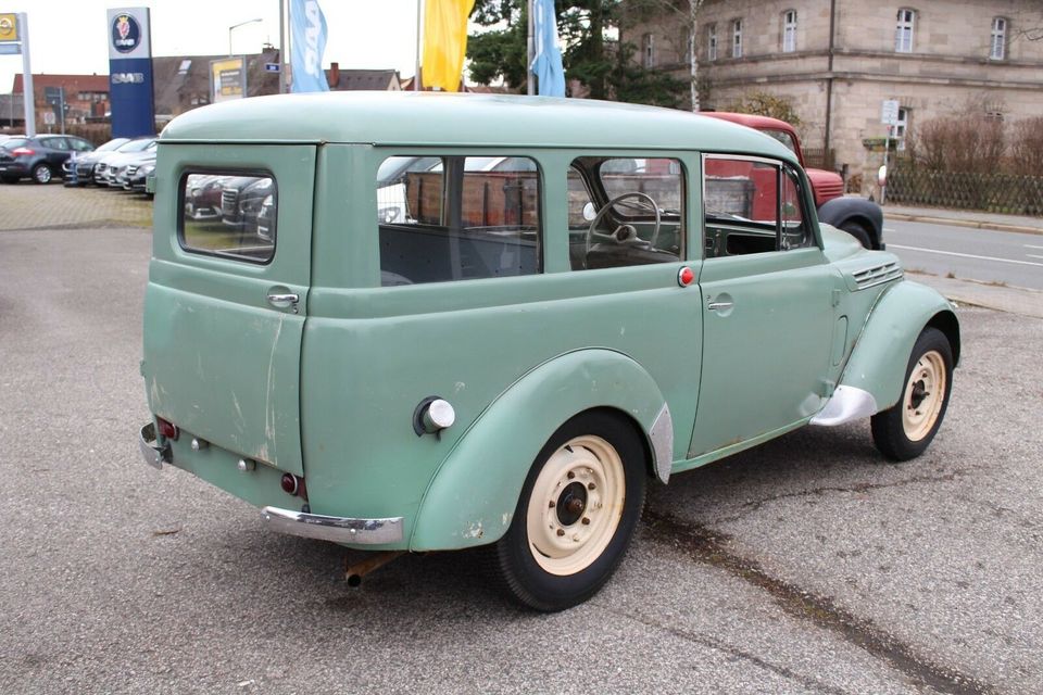 Renault Juvaquatre-4  Dauphinoise Kombi in Nürnberg (Mittelfr)