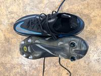 Nike Phantom GX Schwarz (Eisenstollen) Hessen - Neu-Anspach Vorschau
