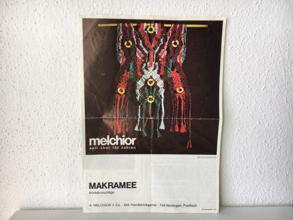 Macrame/Makramee Set Knüpfen Handarbeit Basteln Vintage 70er Boho in Langweid am Lech