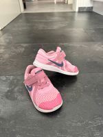 Nike Sneaker Gr. 23,5 - Sehr guter Zustand Nordrhein-Westfalen - Remscheid Vorschau