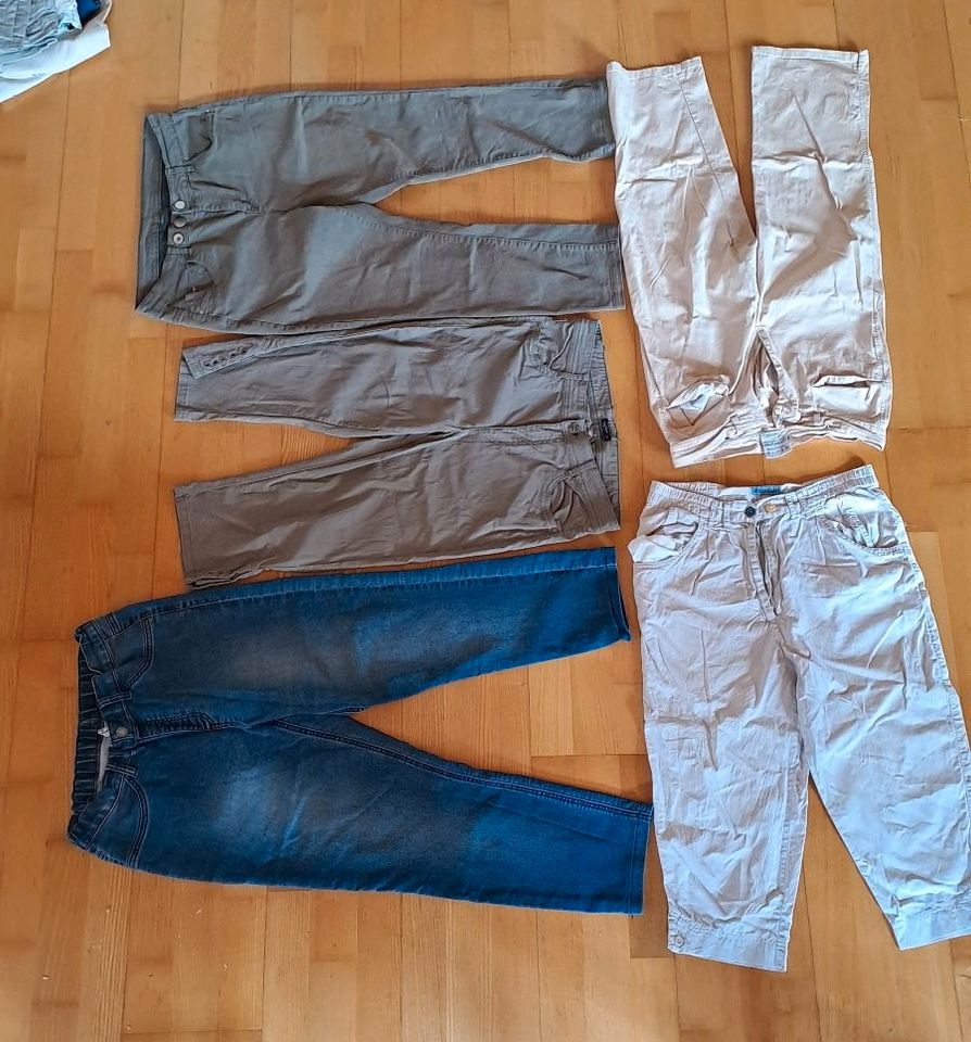 14 Hosen Konvolut Kurzgröße petit Dame upcycling Nähen Hosenpaket in Sonthofen