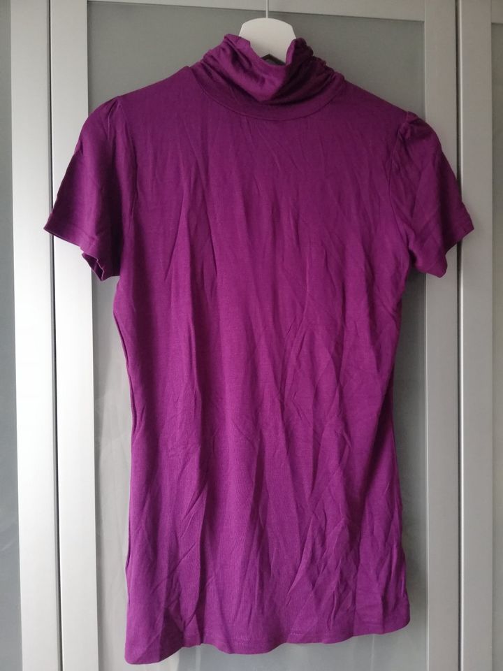 U&F | Viskose Shirt Rollkragen kurzärmelig Gr. 40/L lila violett in Mülheim (Ruhr)