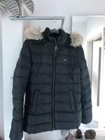 Tommy Hilfiger Daunen- Jacke, M Hessen - Herborn Vorschau
