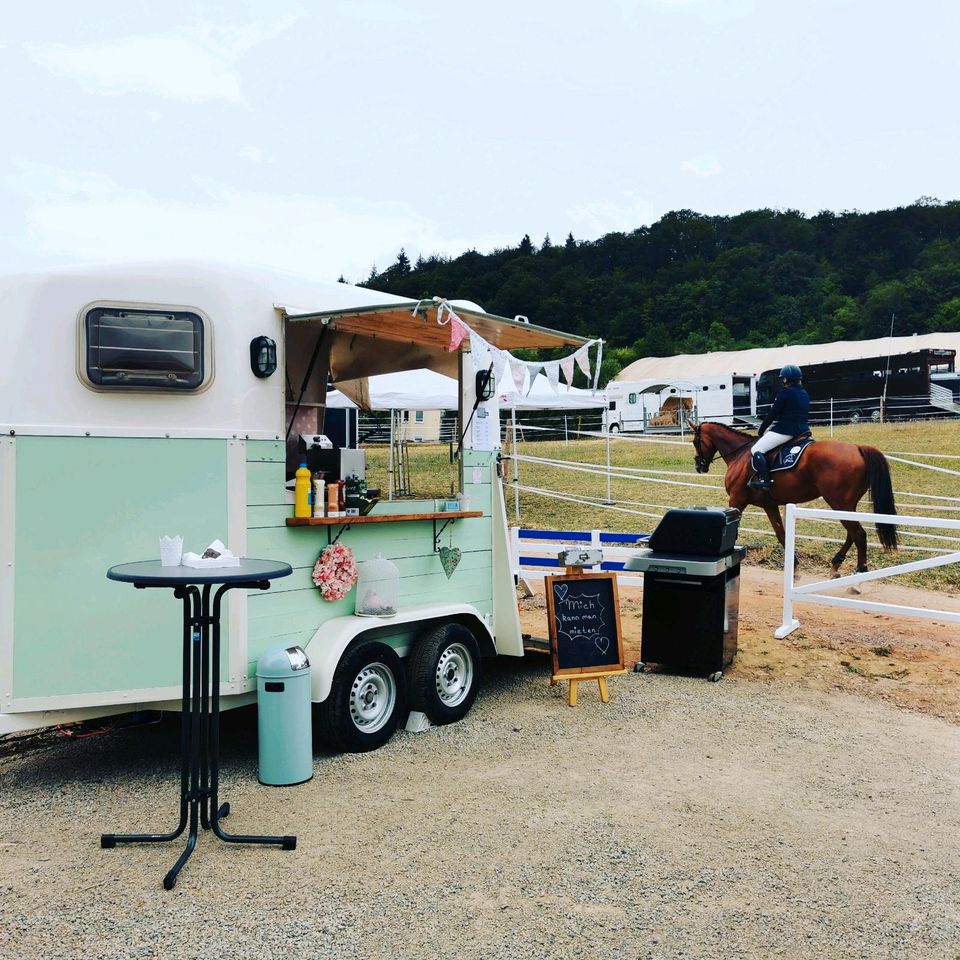 FahrBAR mieten Bierwagen  Food Truck kein Little Ben Hochzeit in Wallerfangen